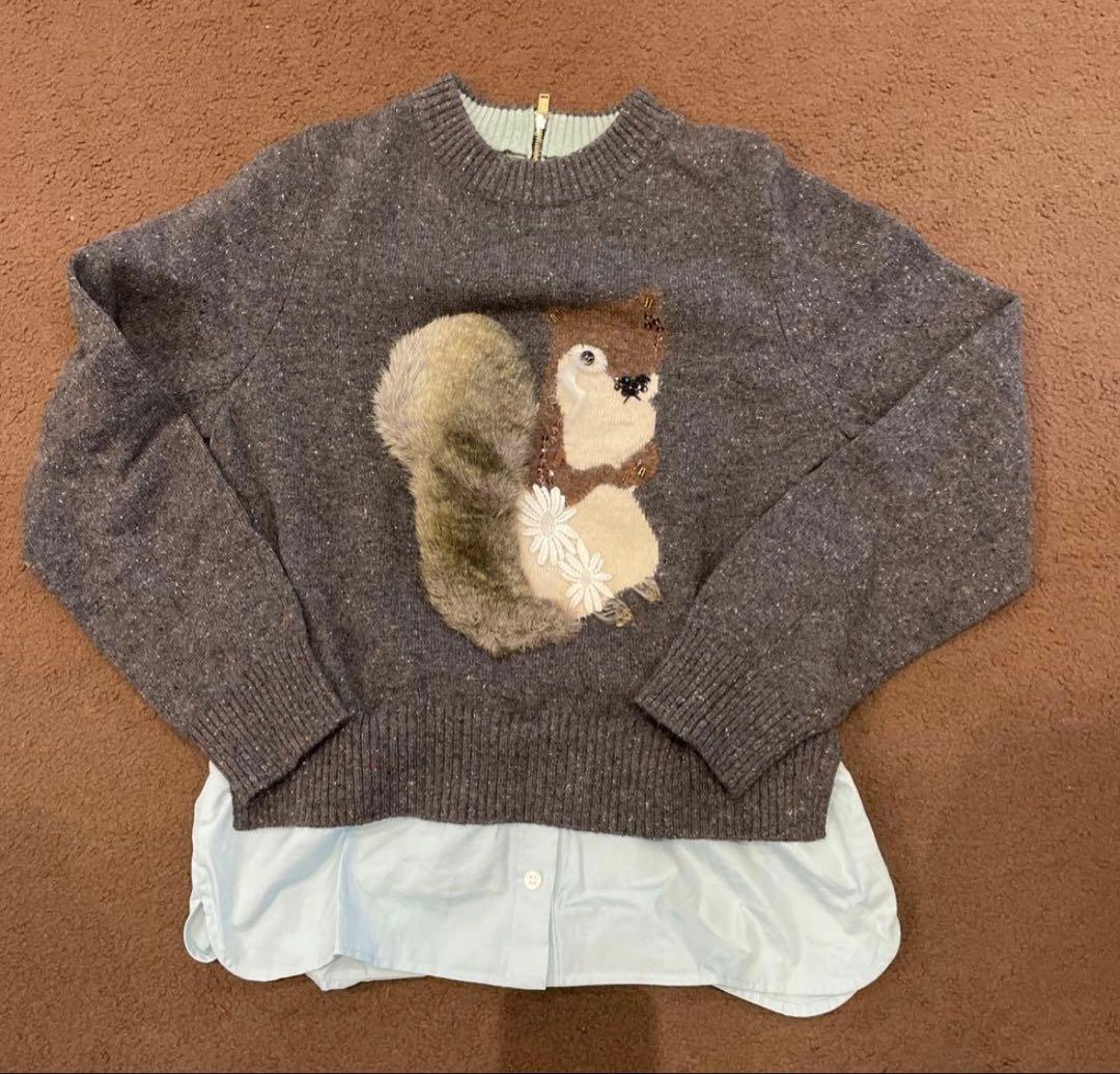 MUVEILニット　りす刺繍　模様