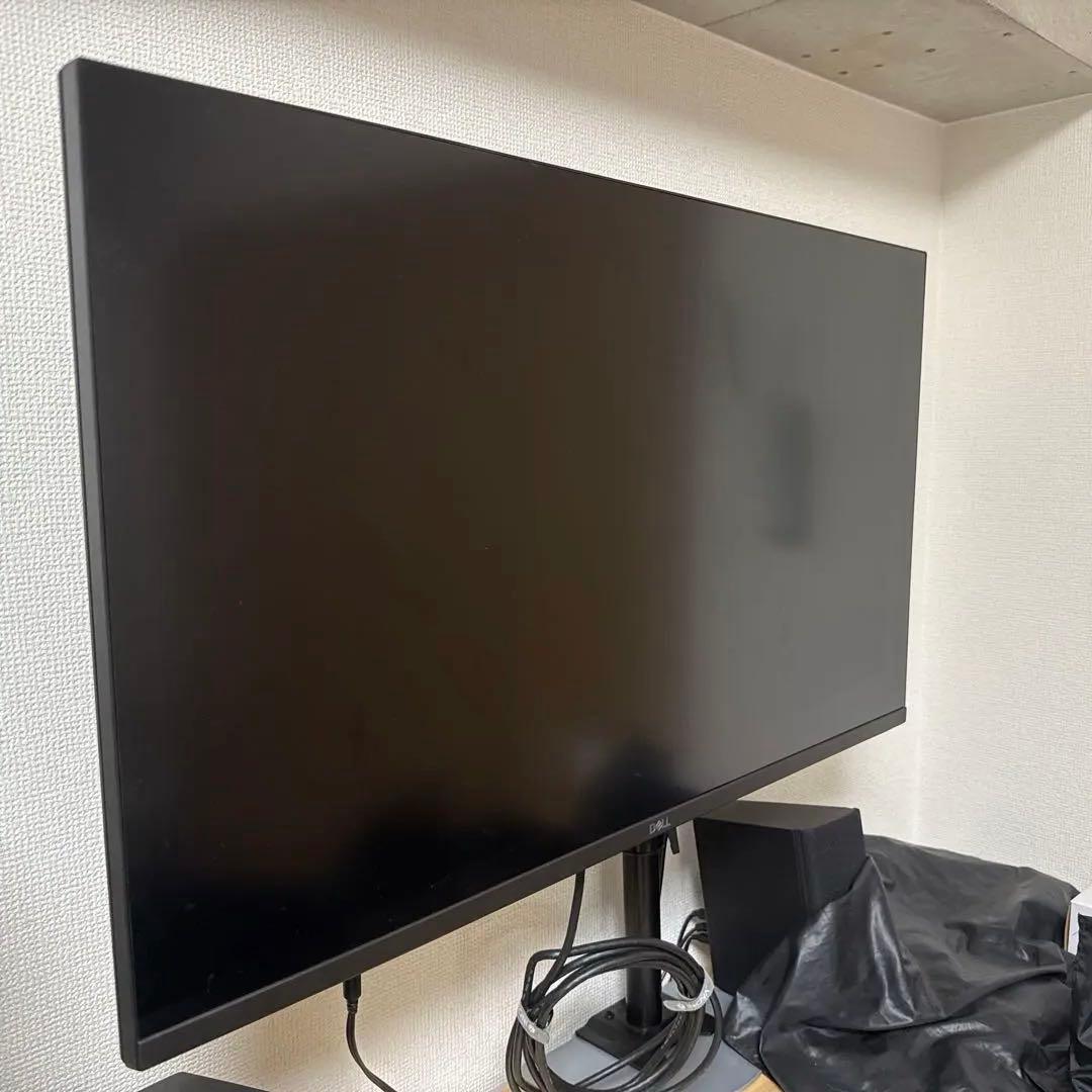 Dell 32 4K UHD ゲーミングモニター このG3223Q