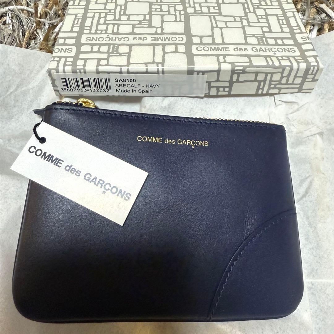 COMME des GARÇONS ケース SA8100 ネイビー