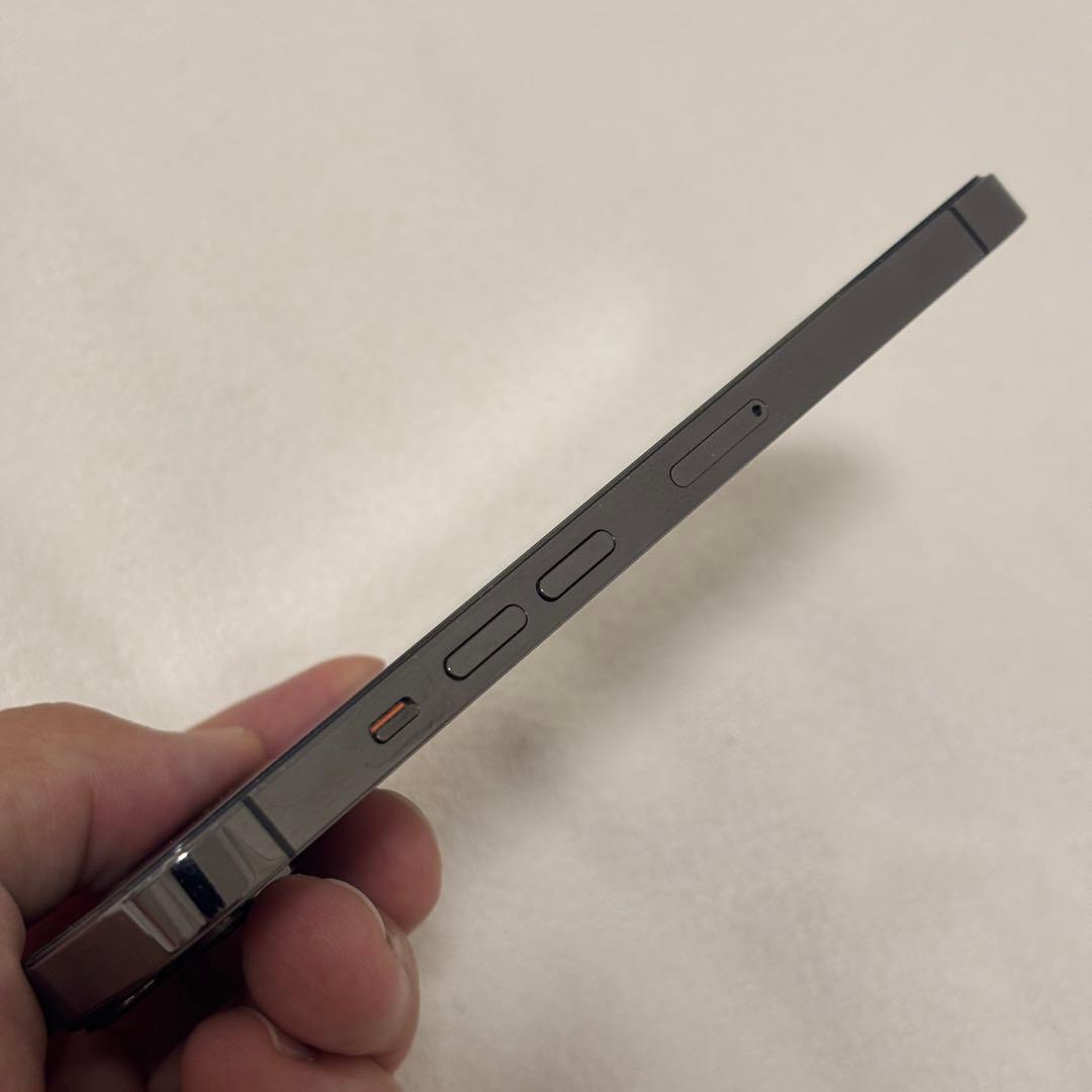 iPhone 13 Pro グラファイト 256GB ガラスフィルム付