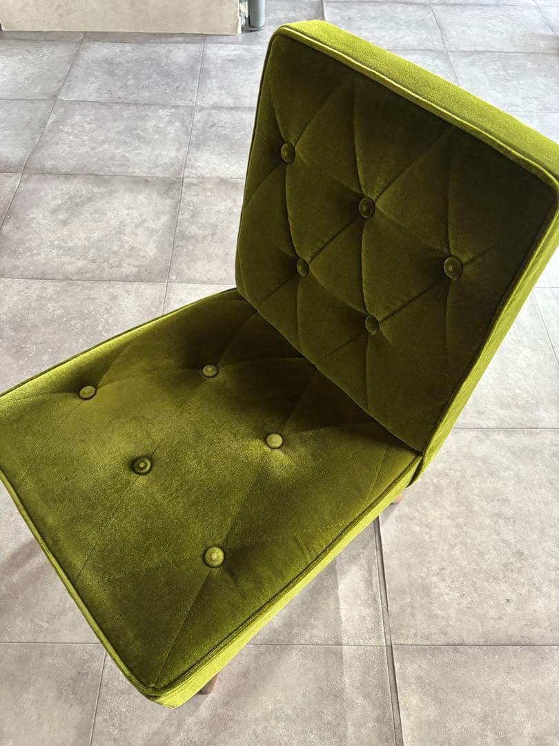 カリモク60 カフェチェア　モケットグリーン　kチェア