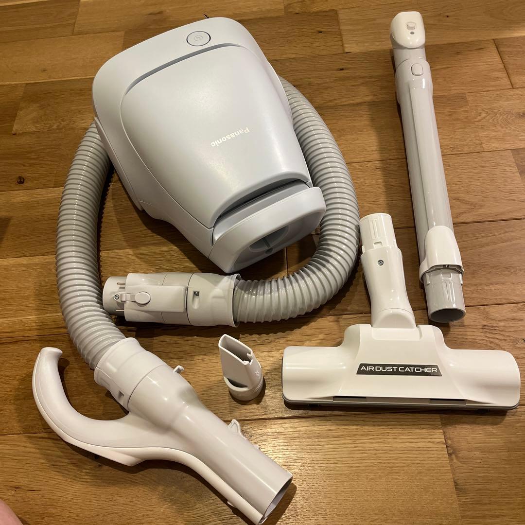 【未使用品】パナソニック 紙パッククリーナー MC-PJ24A-A 25年製