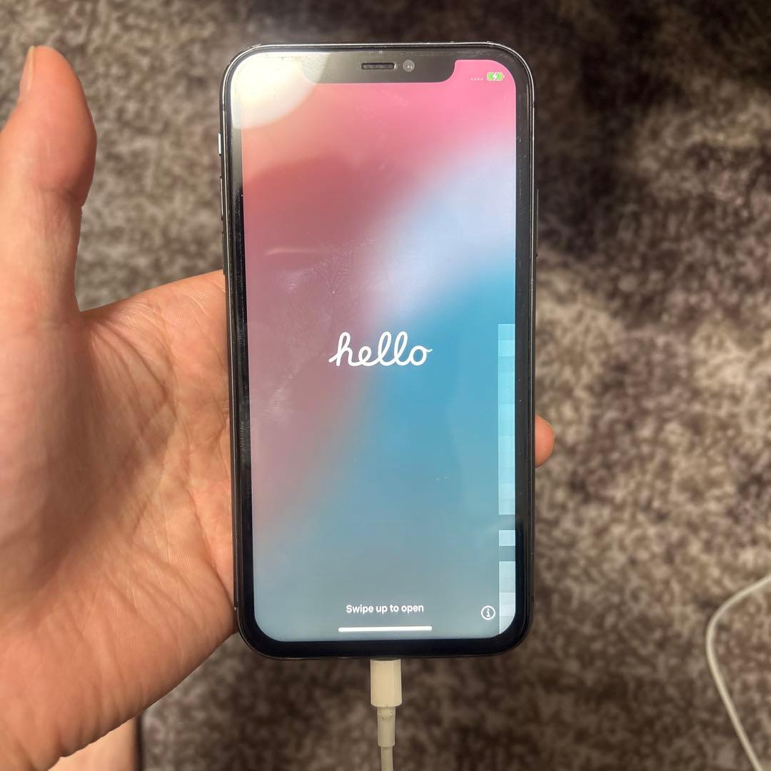 Apple iPhone 11 ブラック 本体