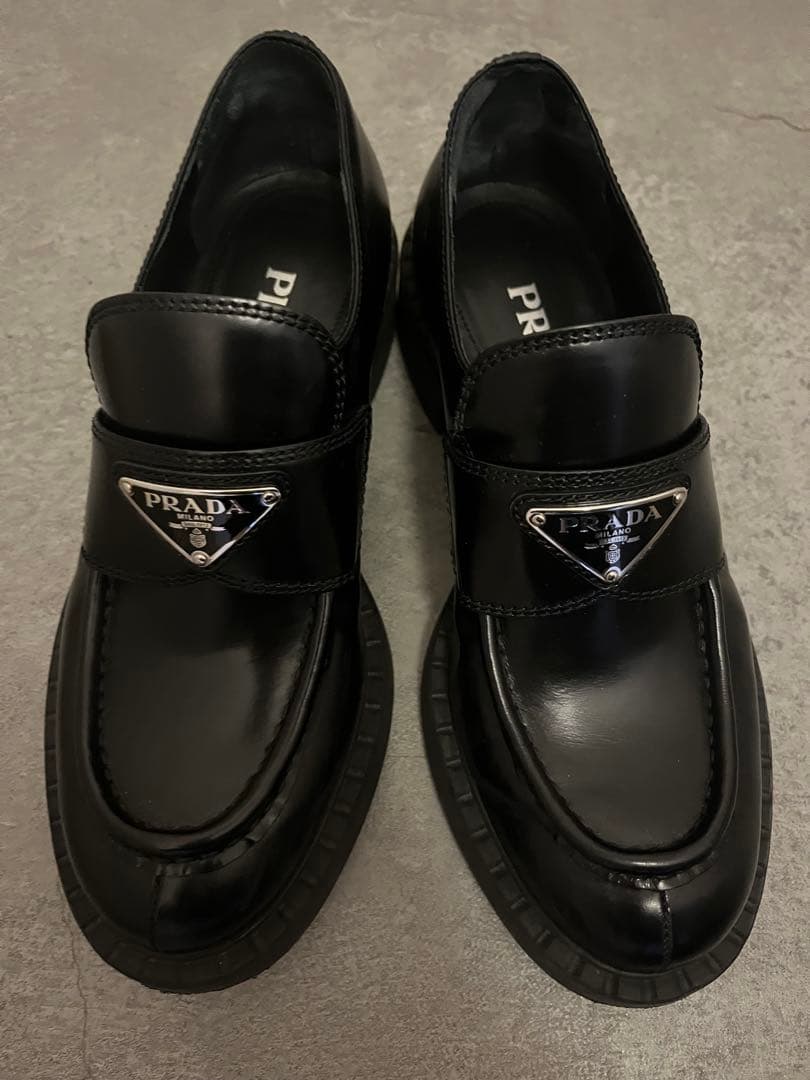 PRADA チョコレート ブラッシュドレザー ローファー　ローファー　36