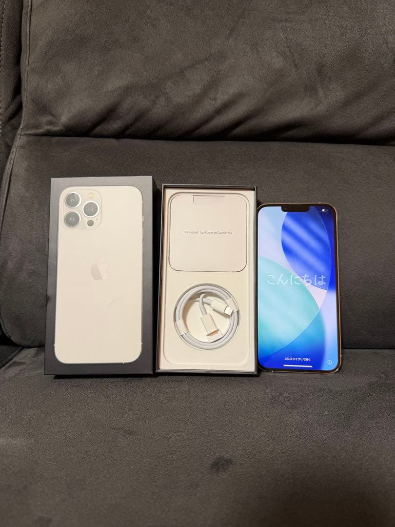 V*H様 iPhone 13 Pro Max 512GBシルバー 初期化済