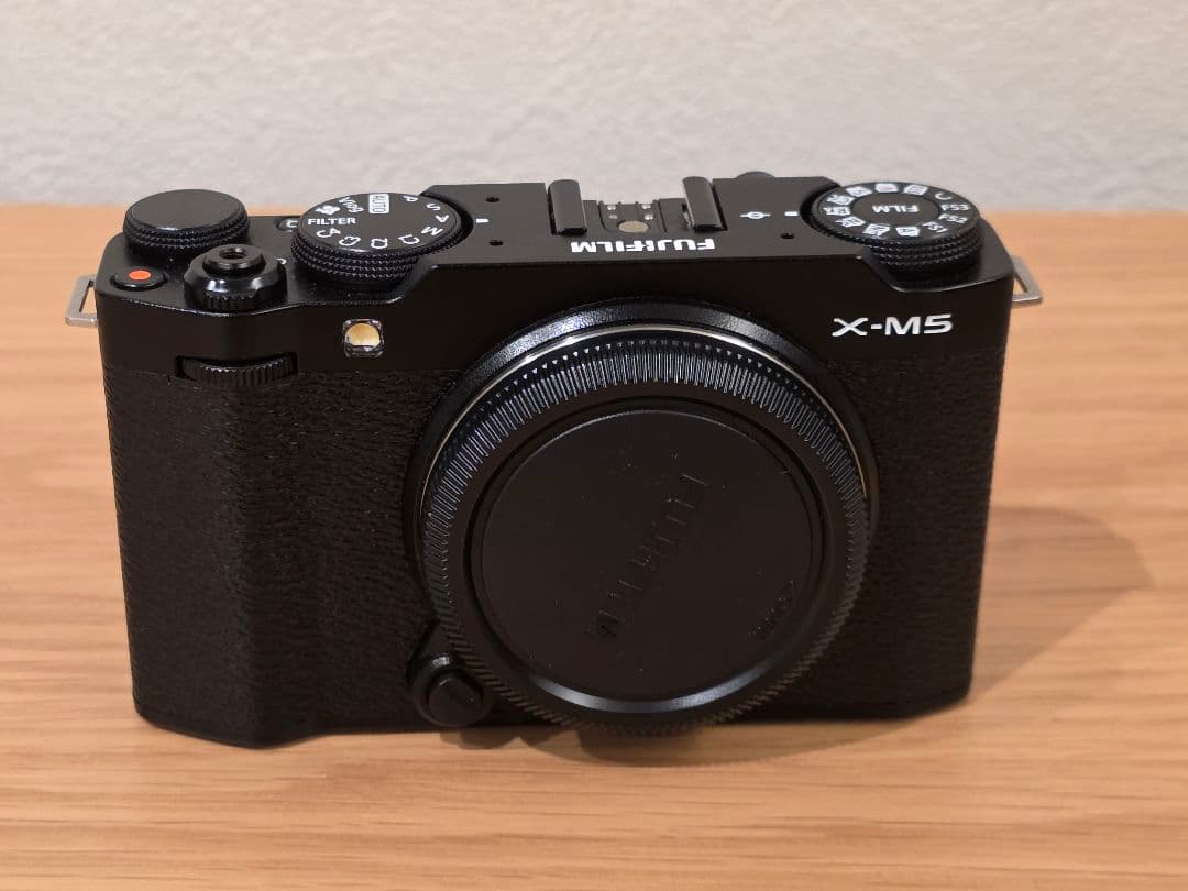 FUJIFILM X-M5 ミラーレスカメラ