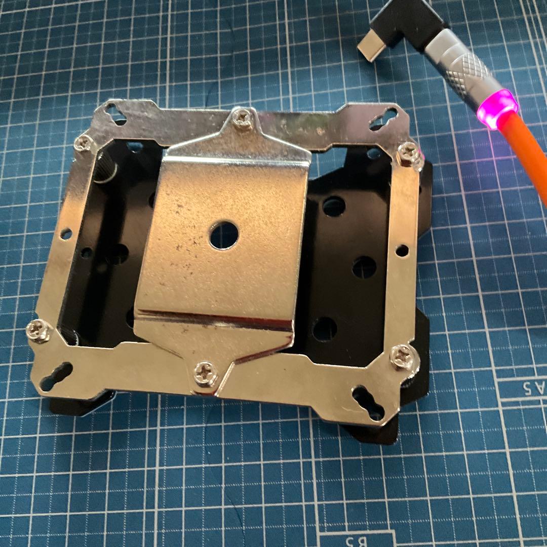 NF-F12 industrialPPC-2000 PWMファン 3個とおまけ