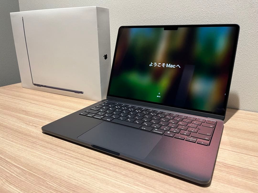 【美品】MacBookAir M3 13インチミッドナイト256GB 16GB