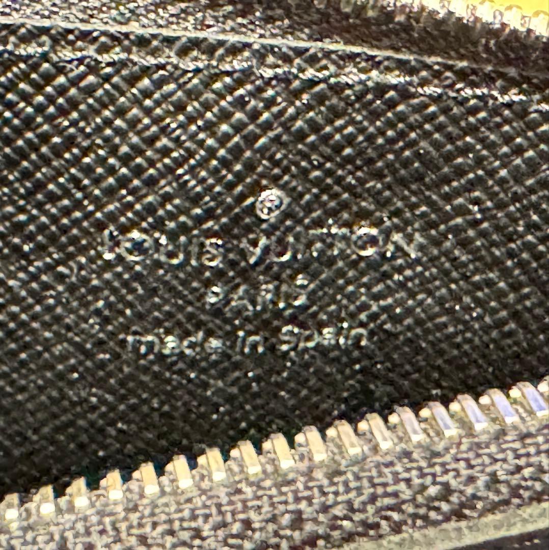 ルイヴィトン エピ ポシェットクレ ケース キーケース 黒