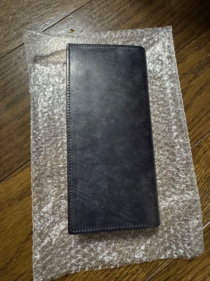 【新古品】ココマイスター　長財布　小銭入れあり　ブラック