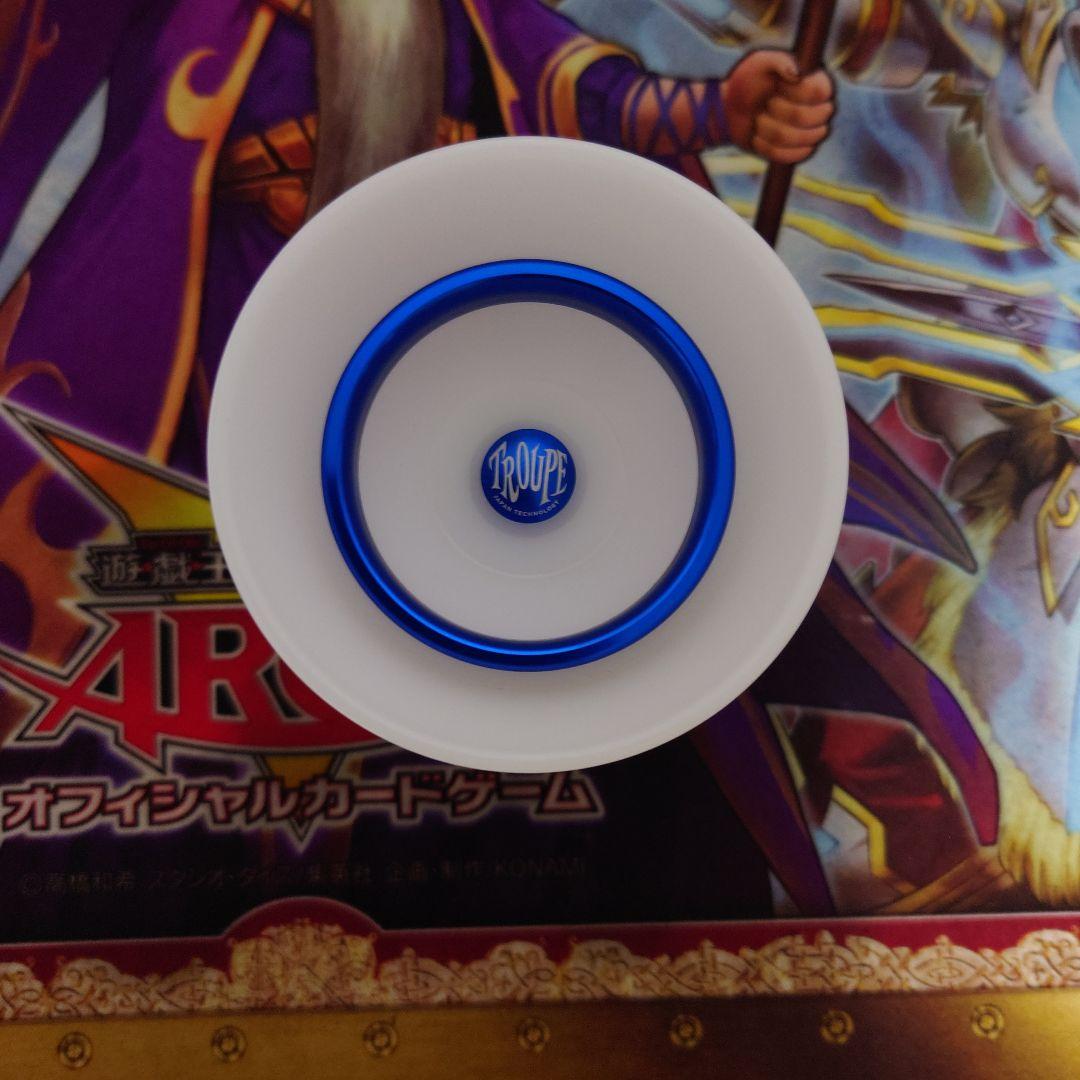 TROUPE（POM）/ White・Blue core