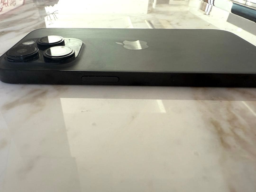 iPhone 14 Pro スペースブラック　SIMフリー残債無し