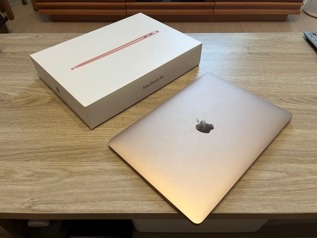 MacBook Air 2020（13インチ） M1 / ローズゴールド