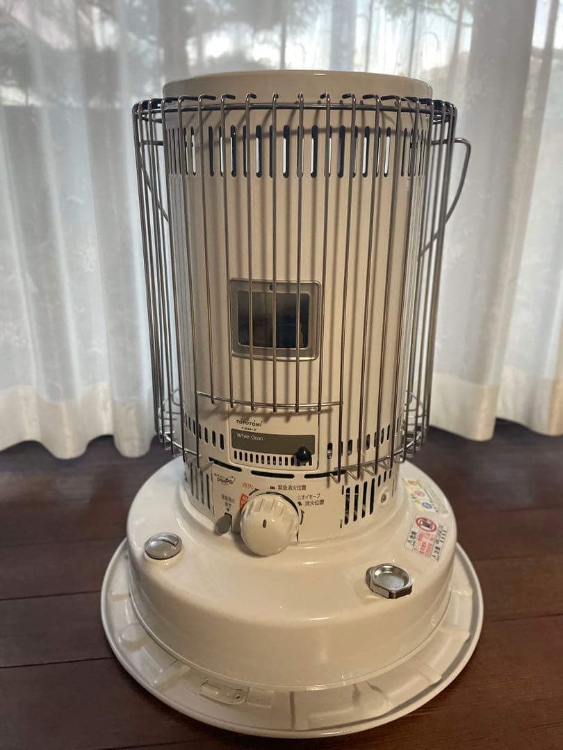 TOYOTOMI 灯油　ストーブ
