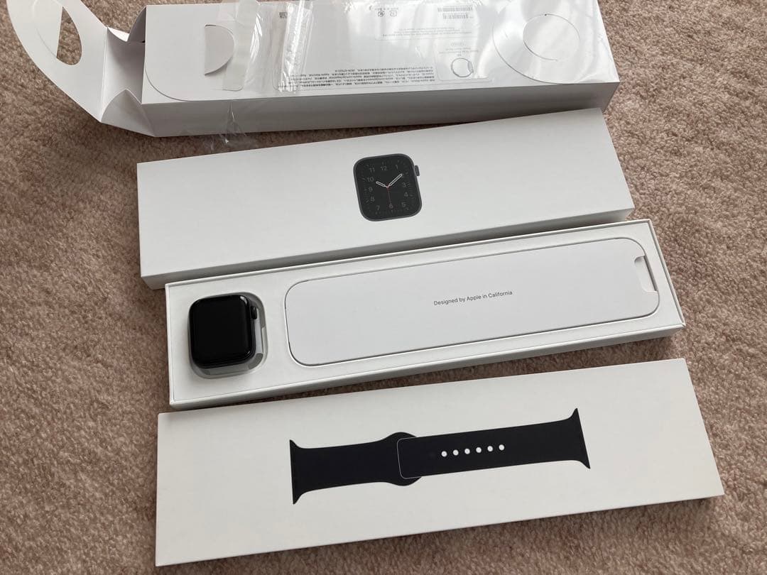 ［ベルト未開封］Apple Watch SE GPS 40mmスペースグレイ