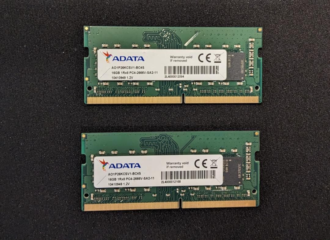 ADATA 16+16GB DDR4 2400MHz メモリ