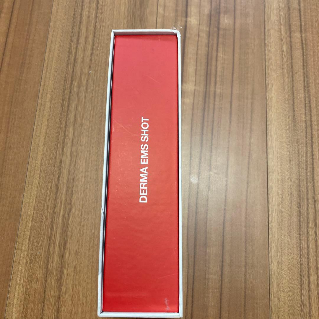 メディキューブMEDICUBE AGE-R DERMA EMS SHOT