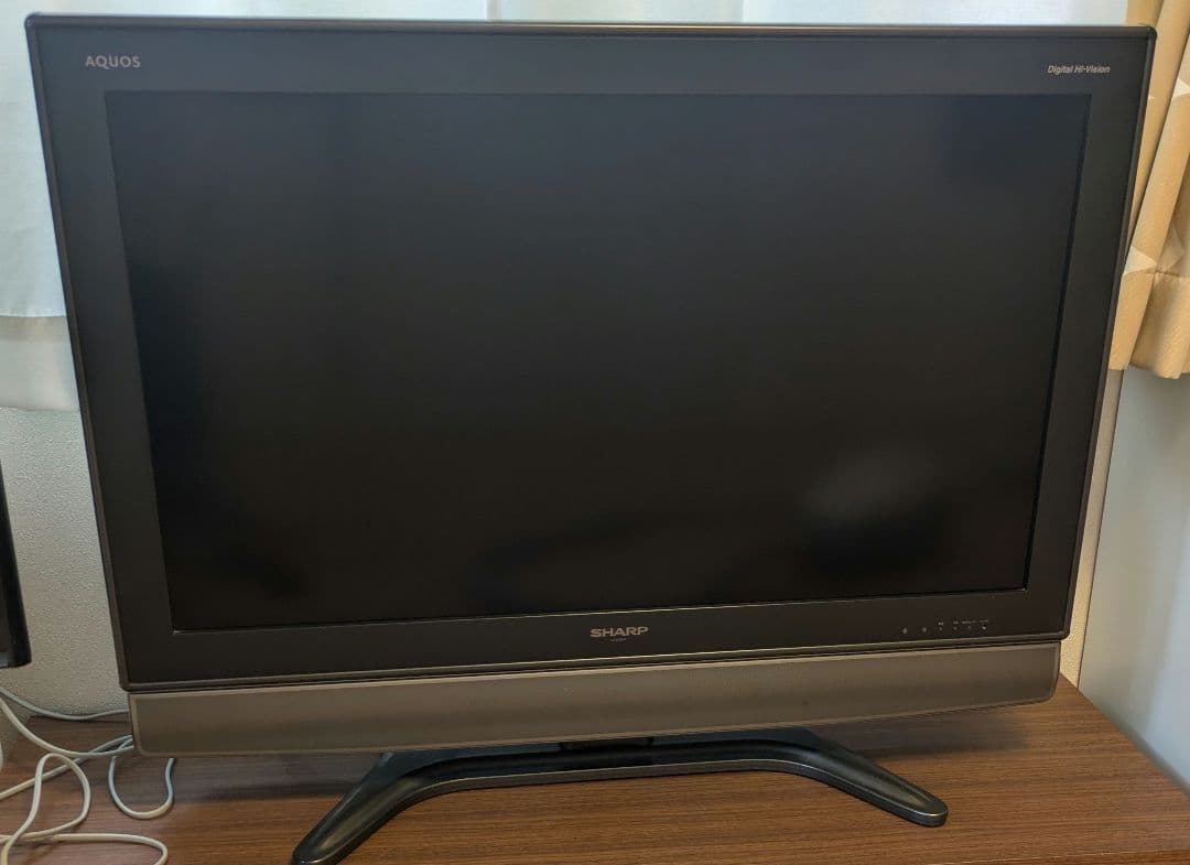 SHARPシャープ　AQUOS液晶テレビ37型　亀山モデル