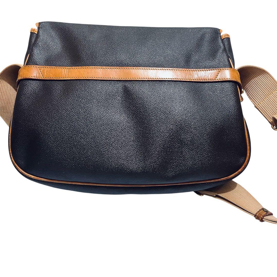 ハンティングワールド ショルダーバッグ メッセンジャーバッグ レザー