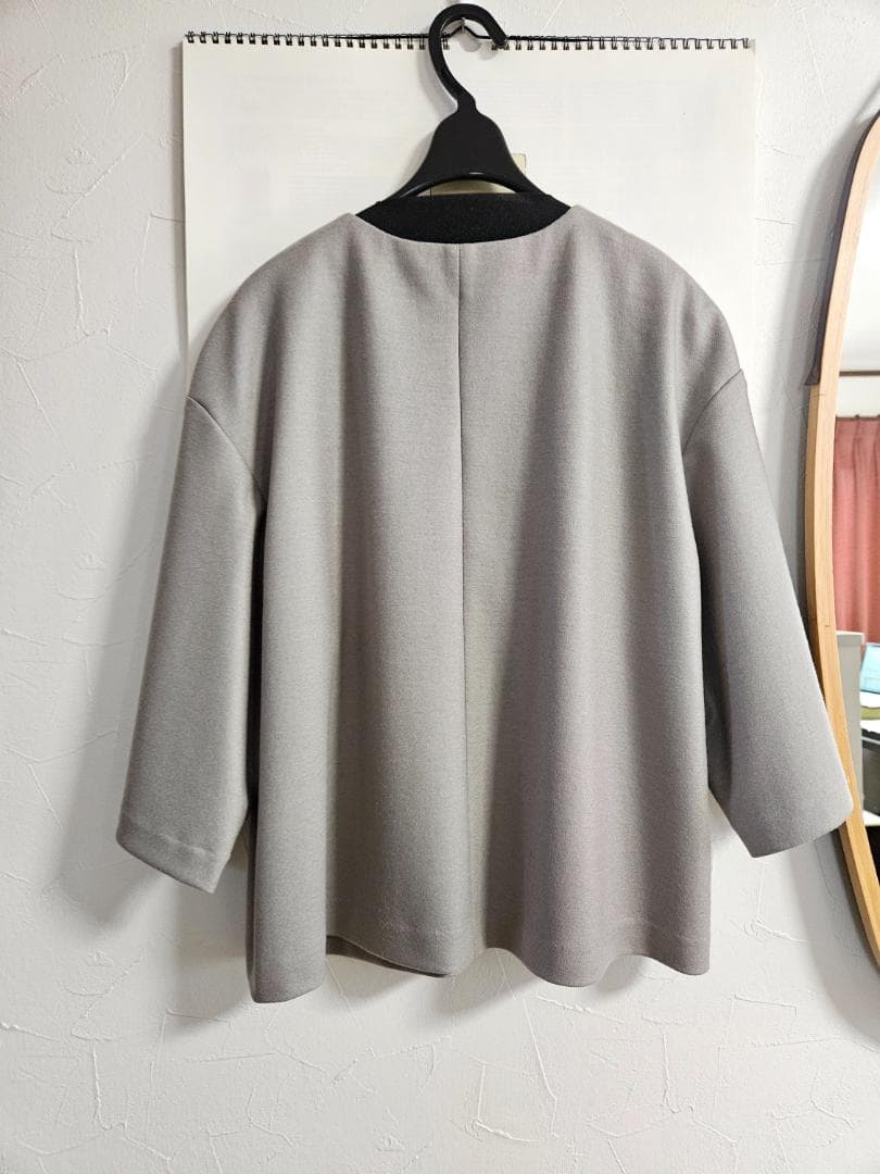 ◆theory luxe 24AW 【未使用】Vネックトップス 3,5万 秋準備