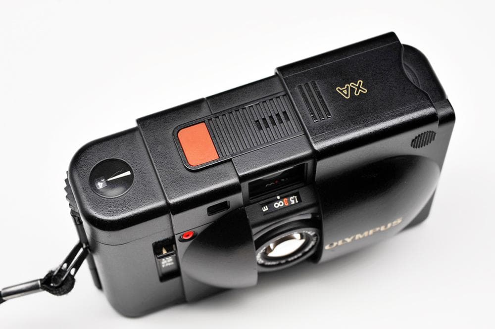 オリンパス OLYMPUS XA +ストロボA16（中古）