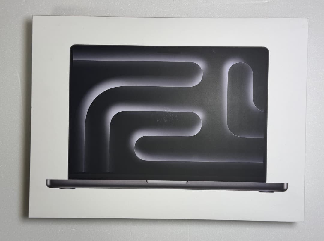 Apple M3Pro 14インチ MacBookPro