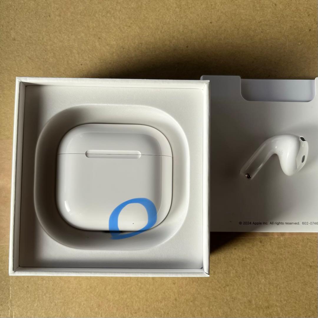 AirPods4 右耳なし 外箱付き 左イヤホン ケース付　ノイキャン非搭載