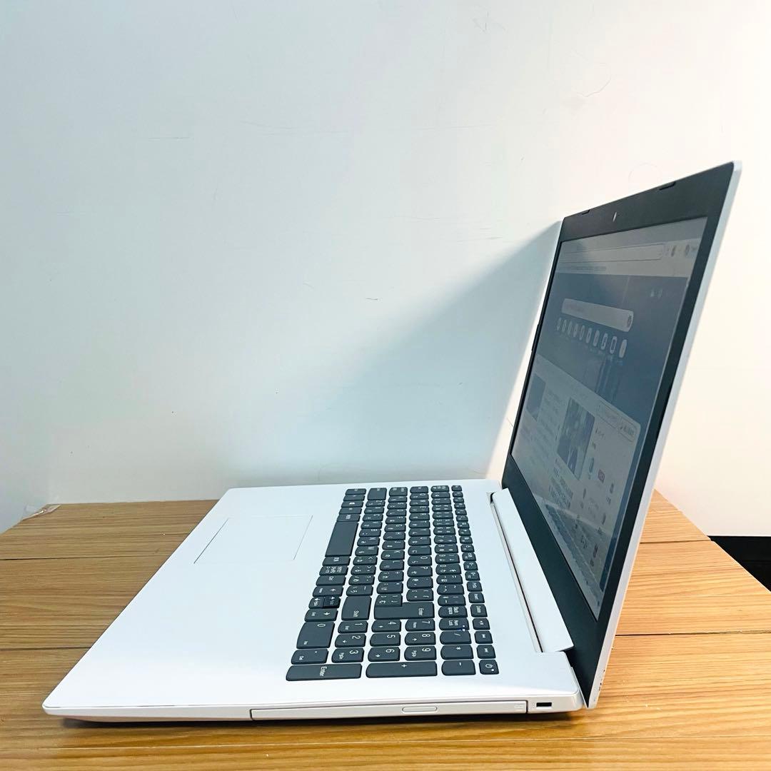 すぐ使える設定済2022モデル薄型ノートパソコンSSD win11オフィスカメラ