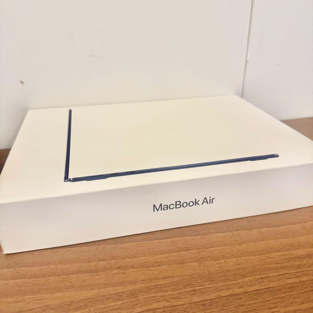 新品未使用　MacBook Air M4 256GB ミッドナイトグレー