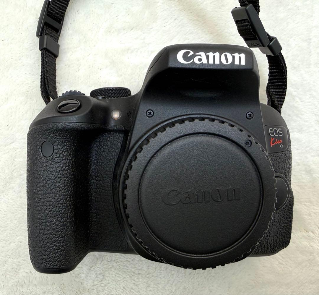Canon EOS Kiss X9i デジタル　一眼レフ　カメラ