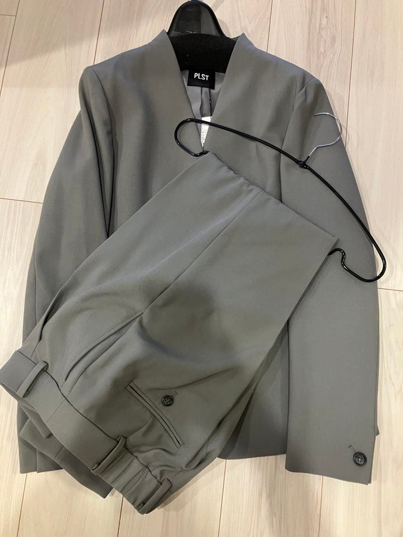 ウォームリザーブカラーレスジャケット　パンツ　セット　グレー　Lサイズ