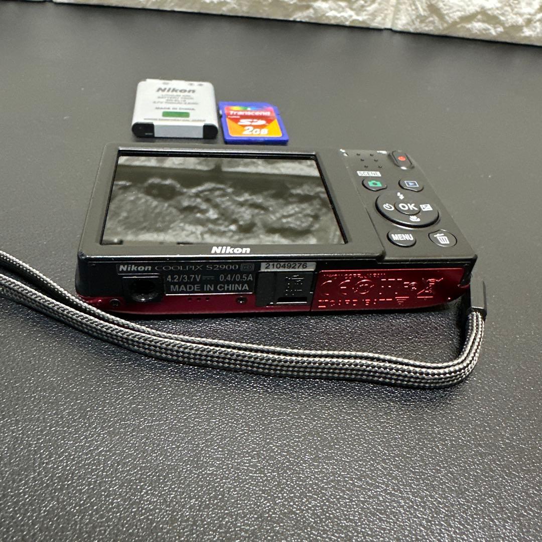 ニコン Nikon COOLPIX S2900 レッド　動作確認済　中古良品