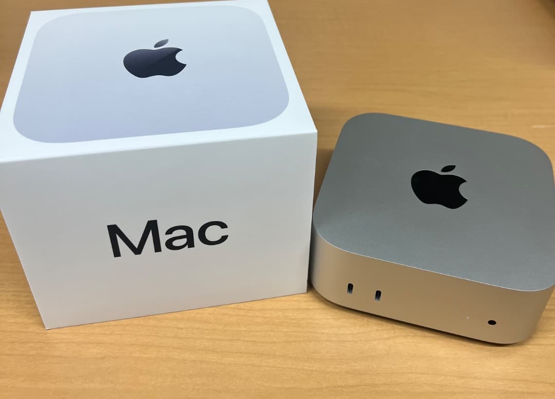 美品　Mac mini m4シルバー 箱付き 16GBメモリ　SSD256GB
