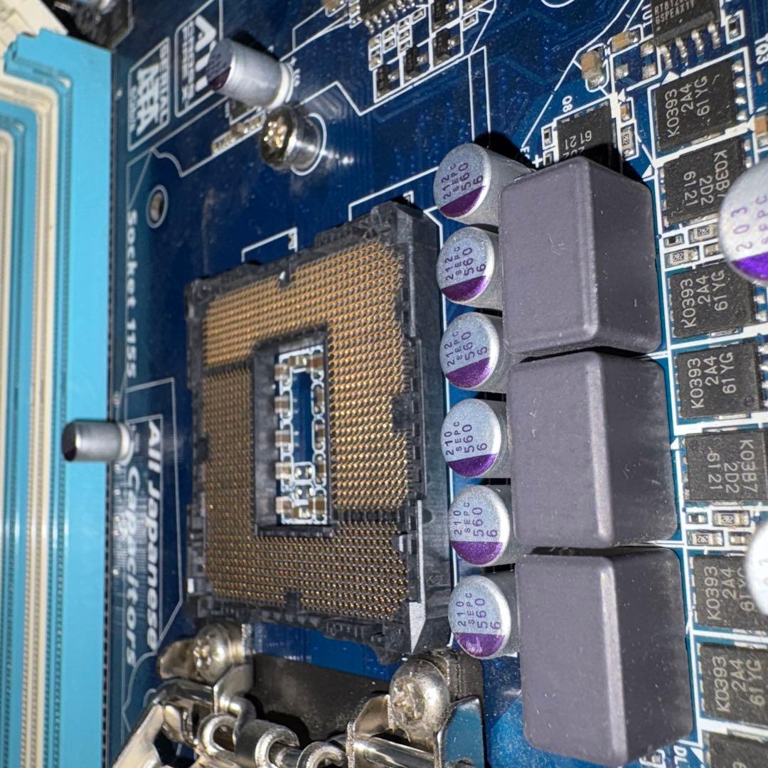 MicroATXマザボ 、Intel core i7 3770セット