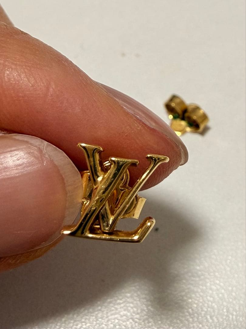 Louis Vuitton ゴールドメッキ ピアス　片耳