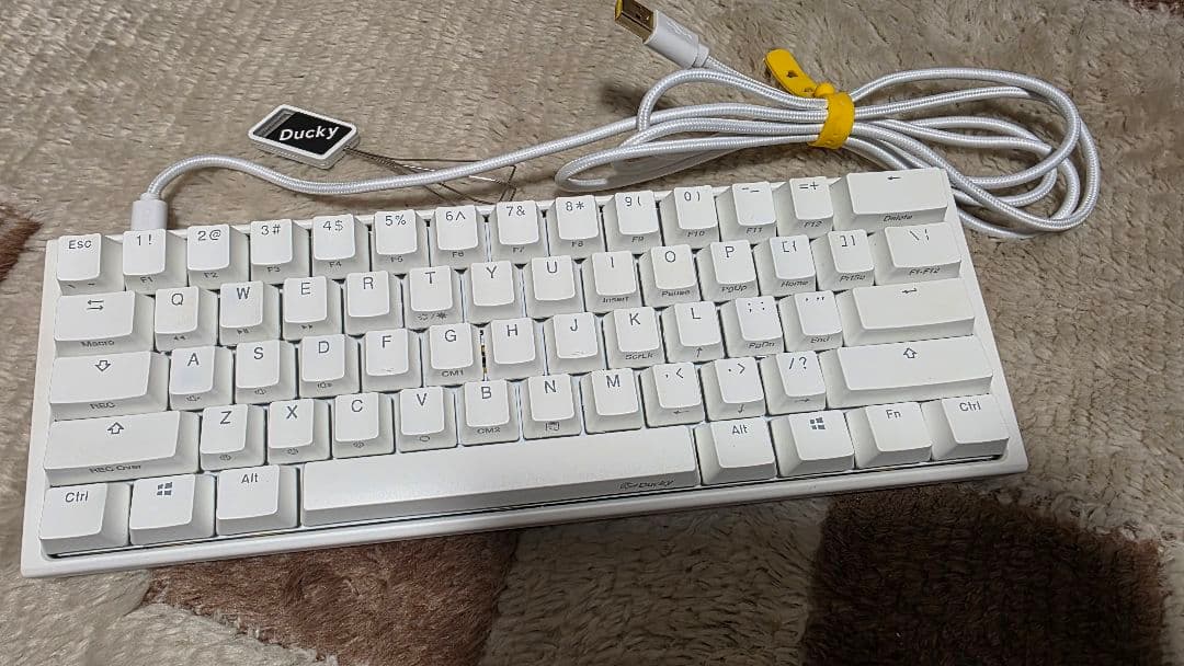Ducky One 3 Mini 60% Scyrox V6 8kドングル