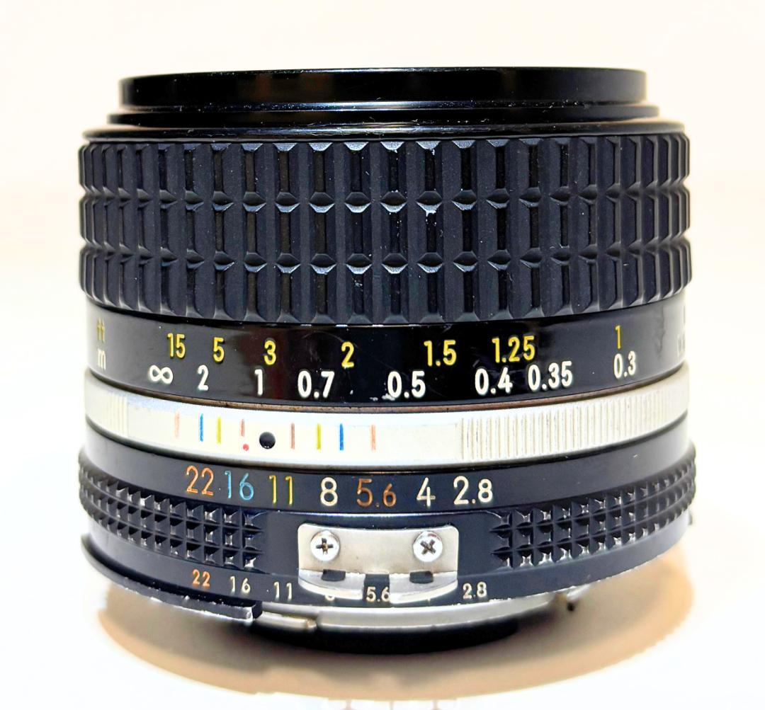 Nikon NIKKOR 28mm F2.8 レンズ