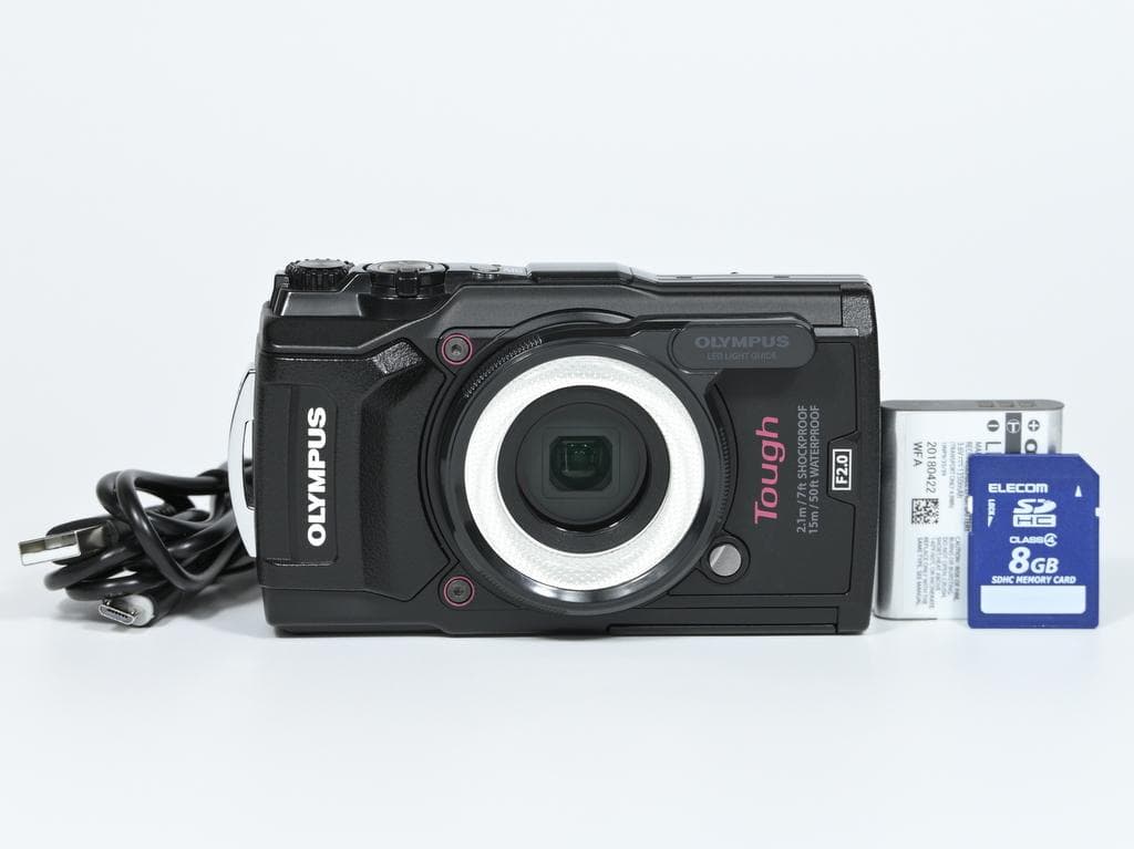 【美品】オリンパス　OLYMPUS Tough TG-5《LEDライトガイド付》