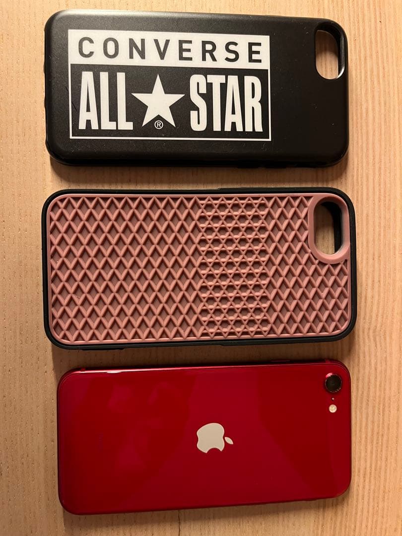 た*か様 iPhone se3 64GB SIMフリー RED ケース付き