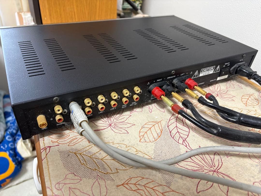 AURA プリメインアンプ VA200 STINGRAY