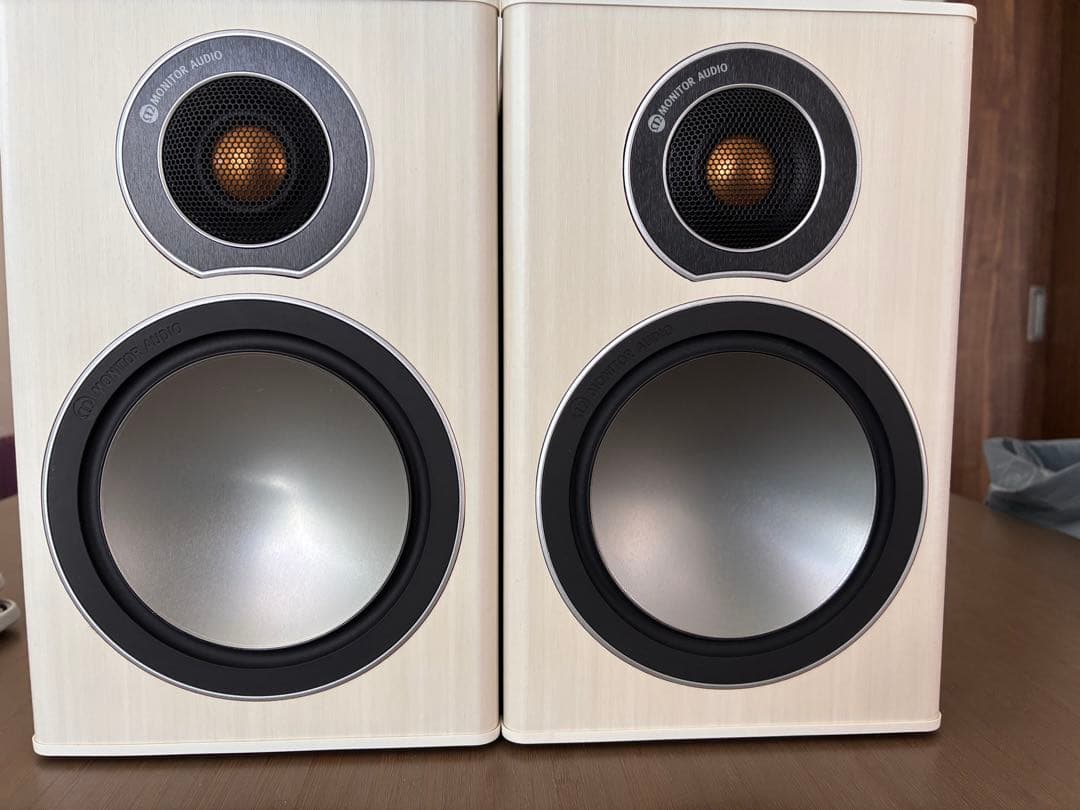 【すー】Monitor Audio Bronze 1