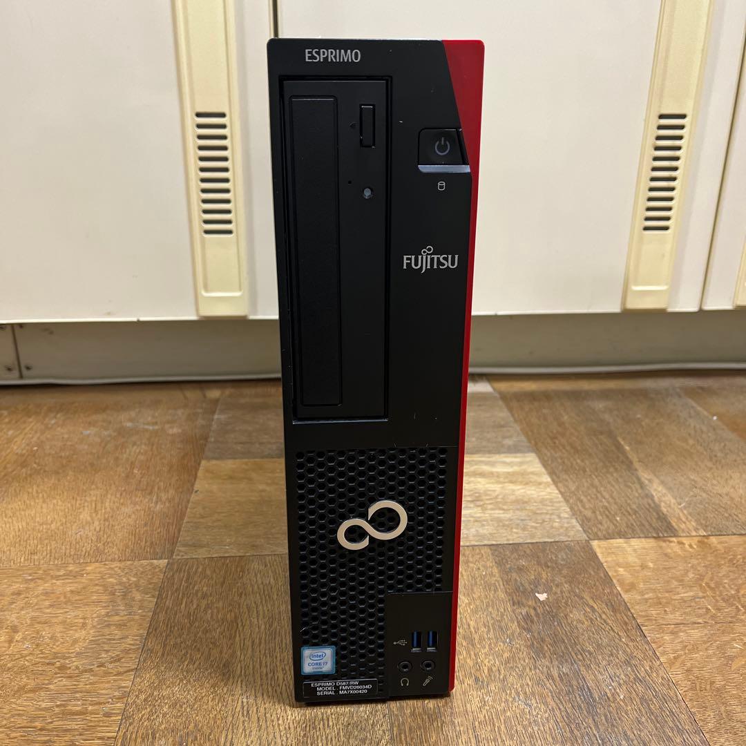 富士通デスクトップPC Intel i7-6700 8GB