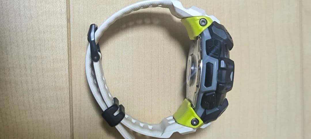 カシオ　ジーショック　GBD-H1000-1A7JR