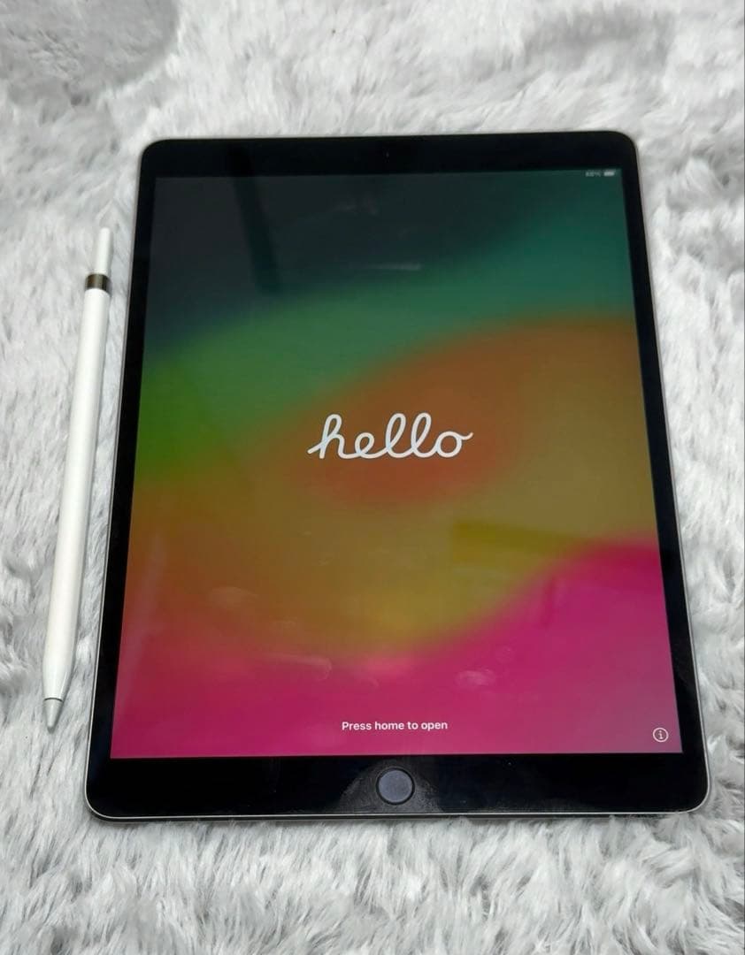 iPadPro第2世代2017年10.5本体とApple pencil第1世代