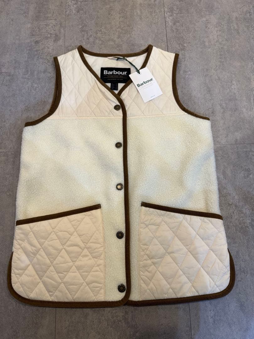 Barbour キルティングベスト　フリースベスト LFL0074