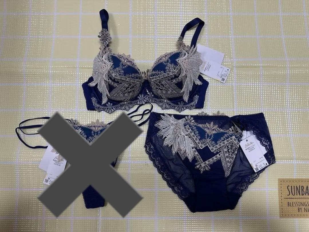 サルート/79G/王家の紋章/KO/ブラジャー・ショーツ/D65・M/店舗限定