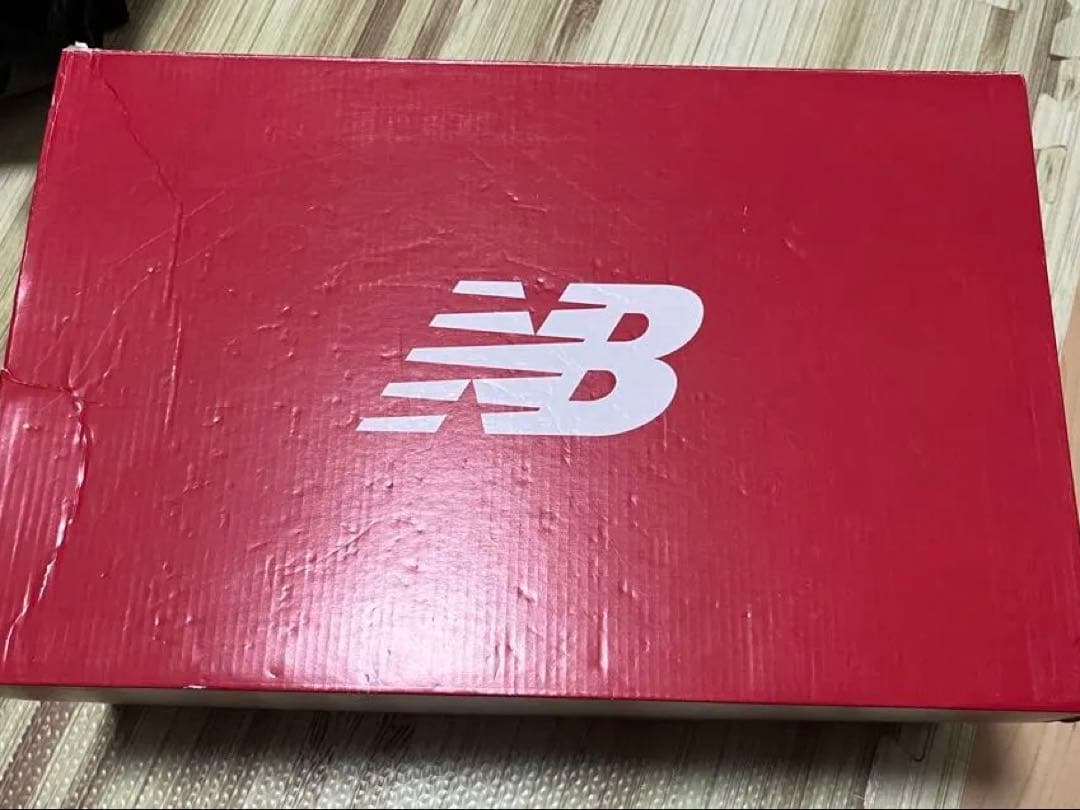 【最終価格12/30終了】新品 ニューバランス 限定ポイントスパイク 27.5