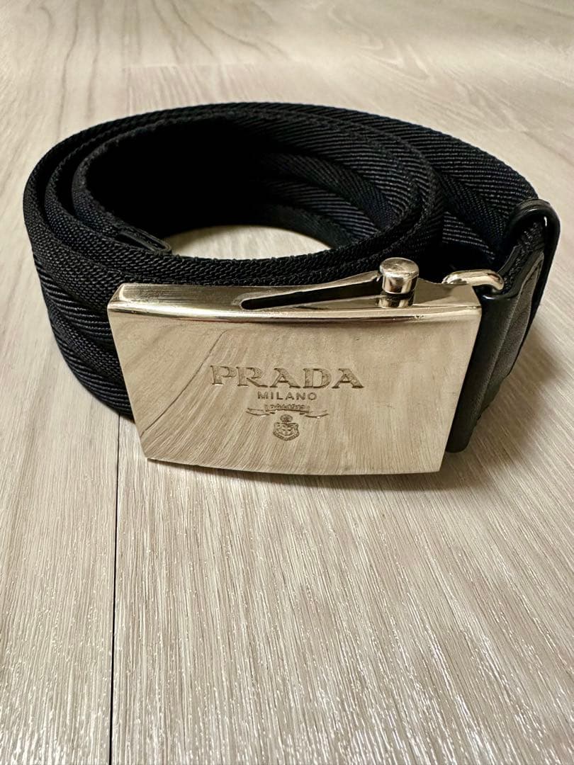 期間限定お値下げ中！PRADA ブラックナイロンベルト サイズ238