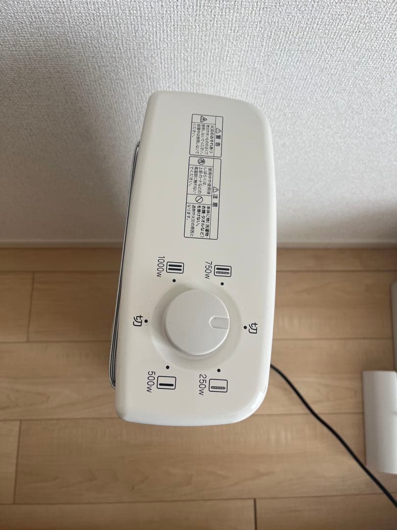 Aladdin アラジン 電気ストーブ 電気ヒーター ホワイト