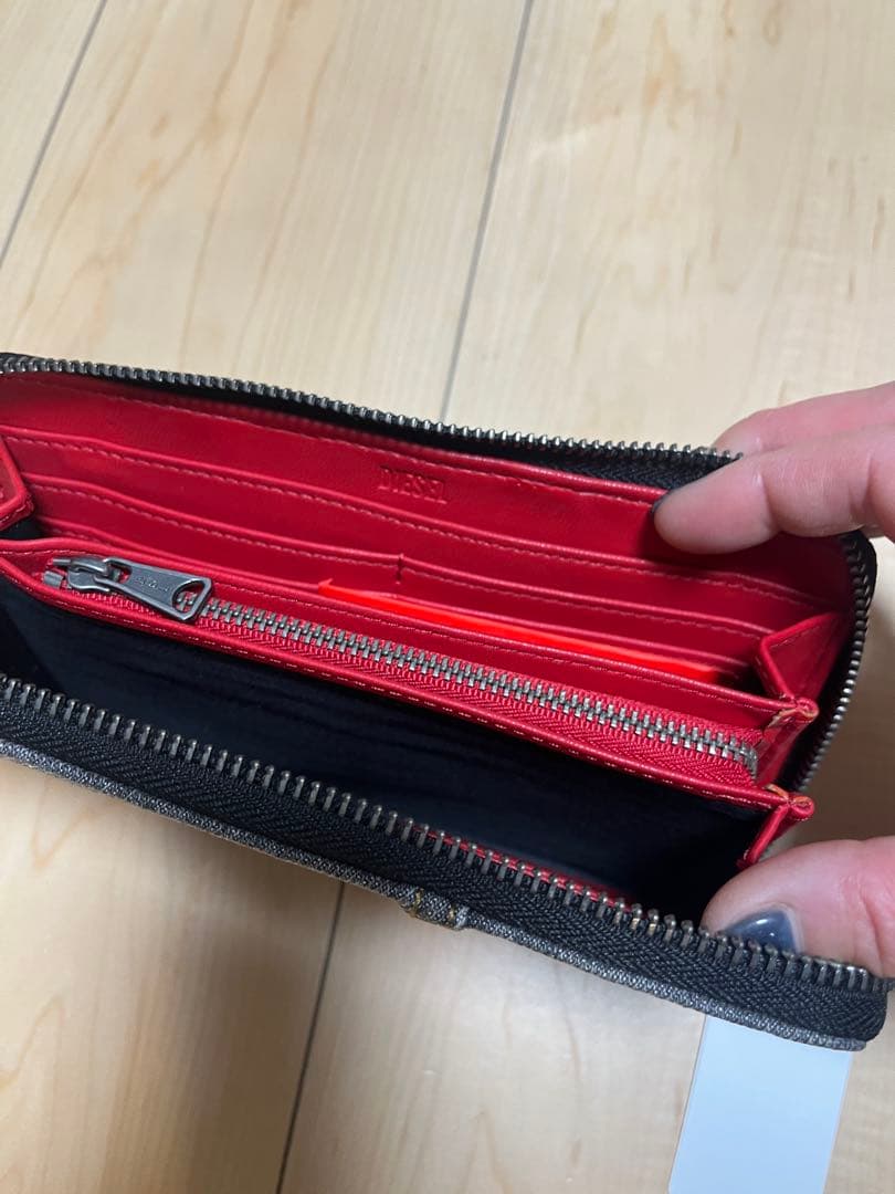 DIESELディーゼル 新品 長財布　ブラックデニム地